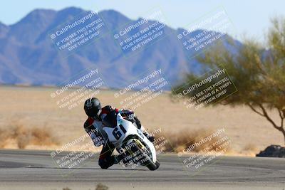 media/Jan-08-2022-SoCal Trackdays (Sat) [[1ec2777125]]/Turn 4 (1145am)/